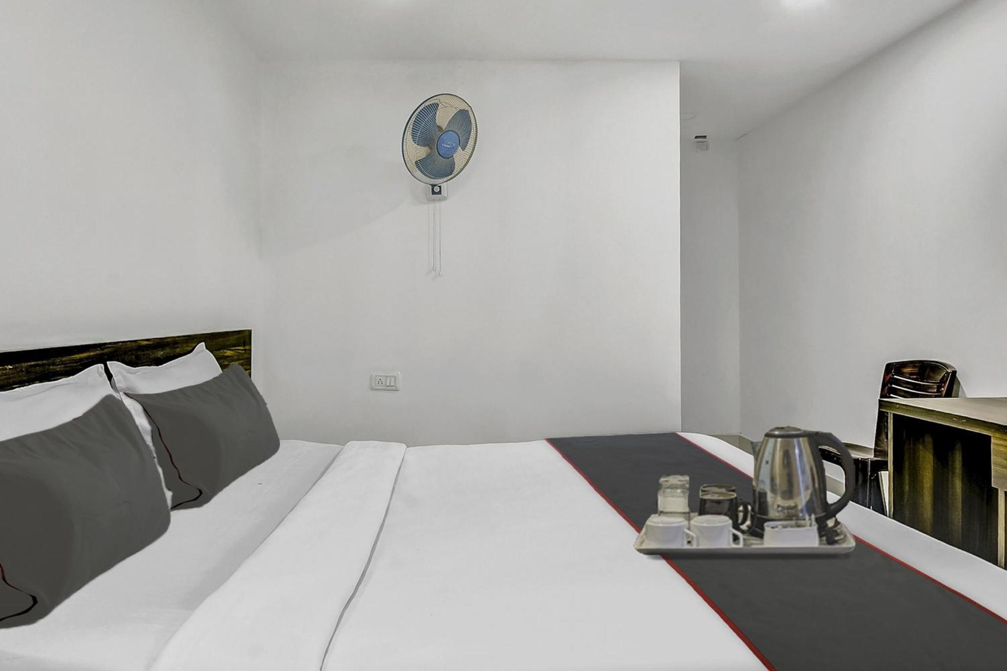 מנגלור Hotel Sai Town House מראה חיצוני תמונה